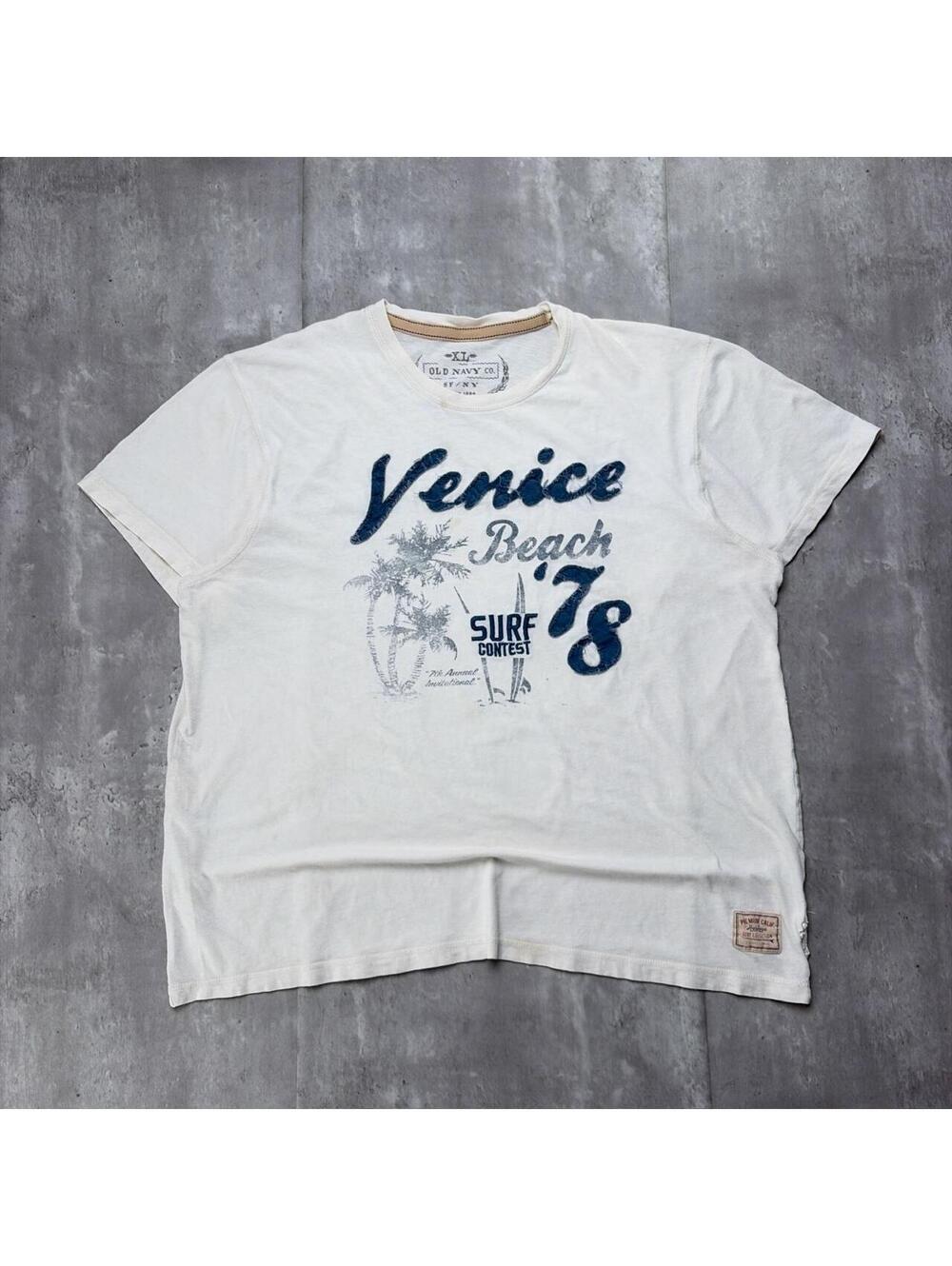 Y2K White Old Navy Surf Venice Beach Grunge Skater T-Shirt